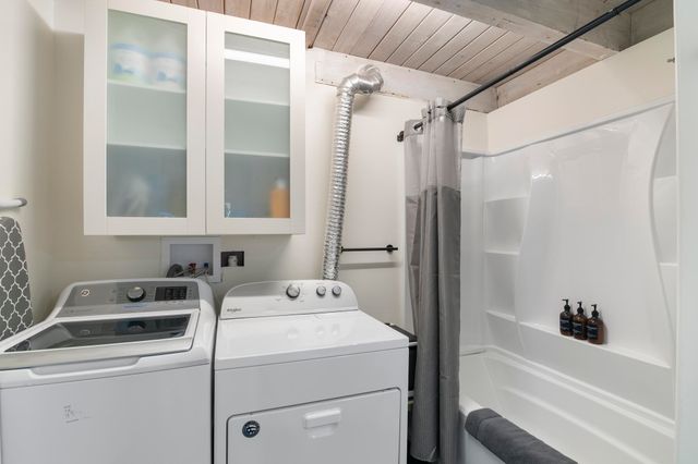 6 Timberview Road, Dover, VT 05356