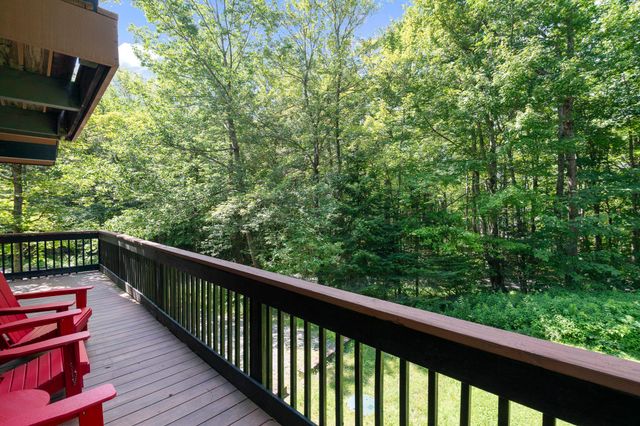 6 Timberview Road, Dover, VT 05356