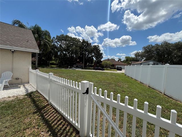 1435 BUCKNER ROAD, Valrico, FL 33596