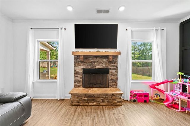 13 Four Feathers Lane, Rydal, GA 30171
