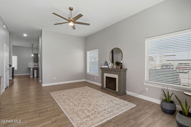 955 YELDON Place, El Paso, TX 79928