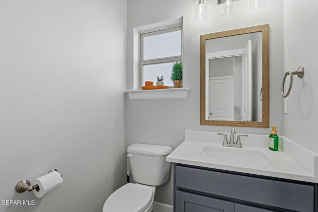 955 YELDON Place, El Paso, TX 79928