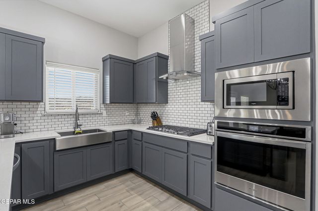 955 YELDON Place, El Paso, TX 79928