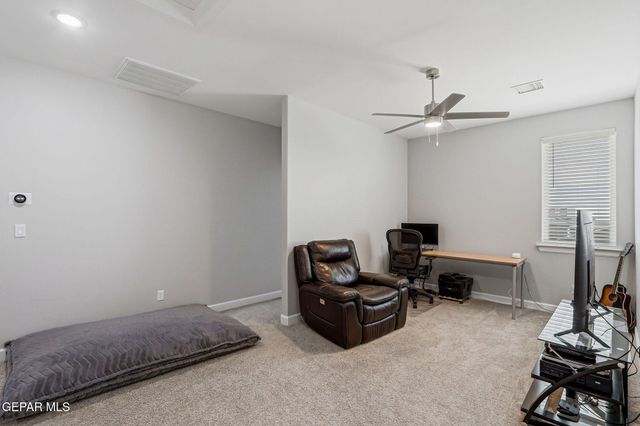 955 YELDON Place, El Paso, TX 79928