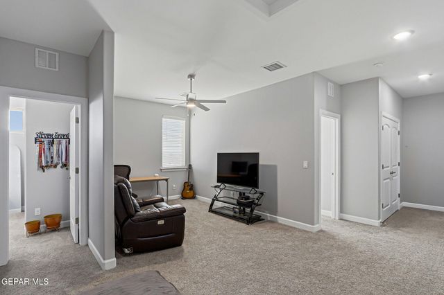 955 YELDON Place, El Paso, TX 79928