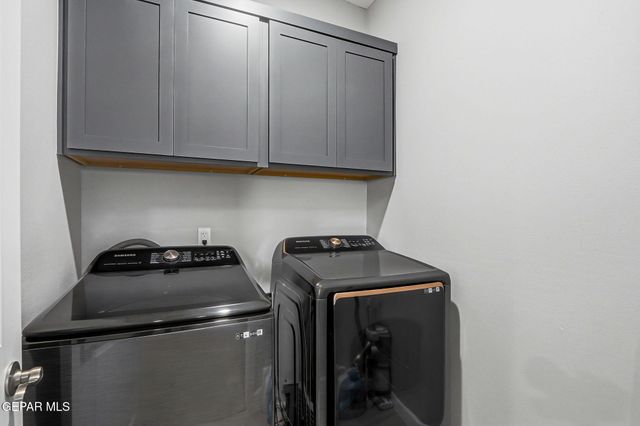 955 YELDON Place, El Paso, TX 79928