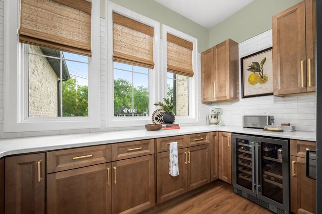 2022 COUNTRY CLUB DRIVE, Tullahoma, TN 37388