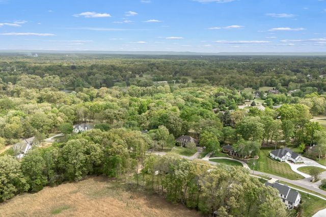 2022 COUNTRY CLUB DRIVE, Tullahoma, TN 37388