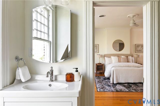 1209 W Franklin St, Richmond, VA 23220