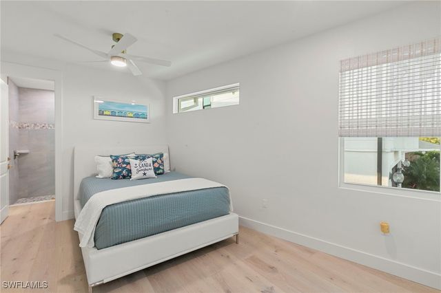 1794 Holiday LN, Naples, FL 34104