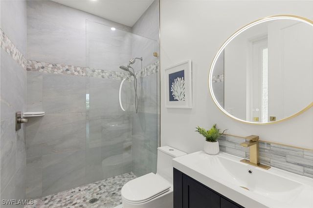 1794 Holiday LN, Naples, FL 34104