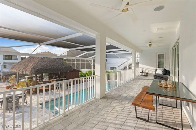 1794 Holiday LN, Naples, FL 34104