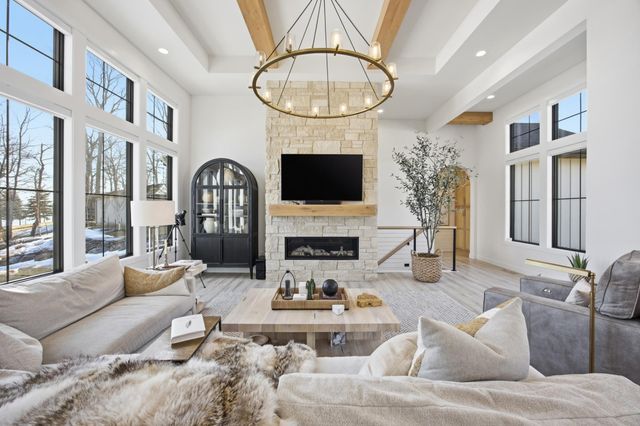 16463 Sugar Island Road, Audubon, MN 56511