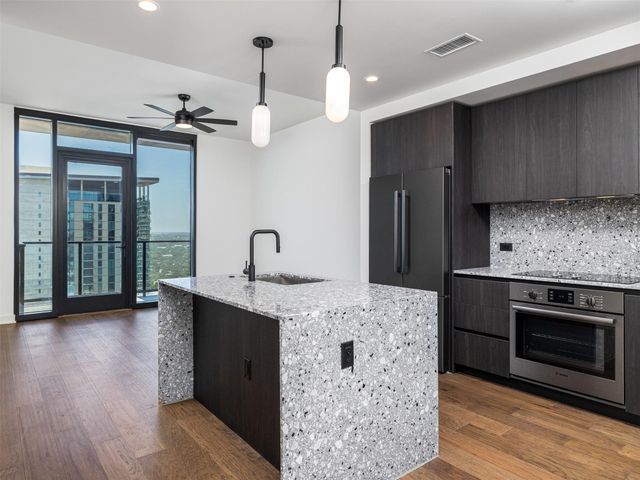 84 East Ave 3907, Austin, TX 78701