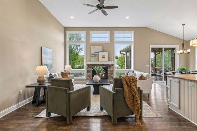 6 Promise Boulevard, Hudson, WI 54016