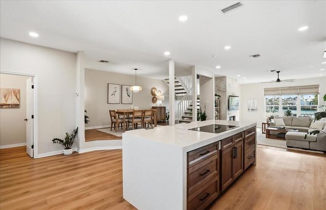 487 PINELLAS BAYWAY S 107, Tierra Verde, FL 33715