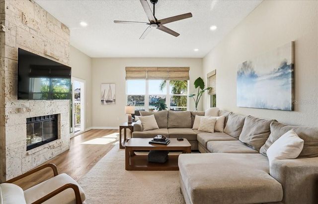 487 PINELLAS BAYWAY S 107, Tierra Verde, FL 33715