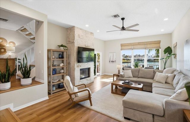 487 PINELLAS BAYWAY S 107, Tierra Verde, FL 33715