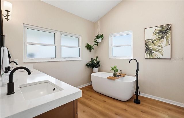 487 PINELLAS BAYWAY S 107, Tierra Verde, FL 33715