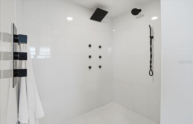 487 PINELLAS BAYWAY S 107, Tierra Verde, FL 33715