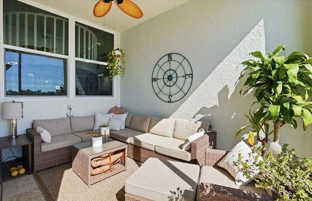 487 PINELLAS BAYWAY S 107, Tierra Verde, FL 33715