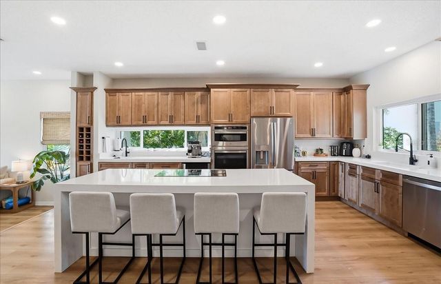 487 PINELLAS BAYWAY S 107, Tierra Verde, FL 33715