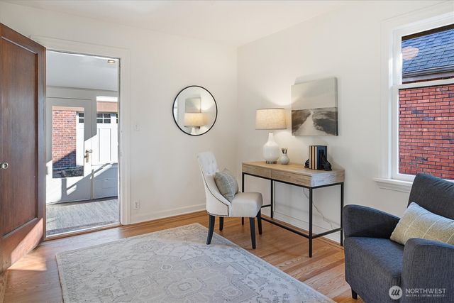 7314 16th Avenue NE, Seattle, WA 98115