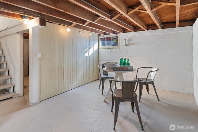 7314 16th Avenue NE, Seattle, WA 98115