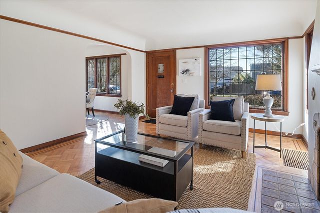 7314 16th Avenue NE, Seattle, WA 98115