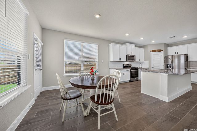 805 TOWN CREEK WAY, Cibolo, TX 78108