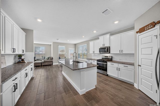 805 TOWN CREEK WAY, Cibolo, TX 78108
