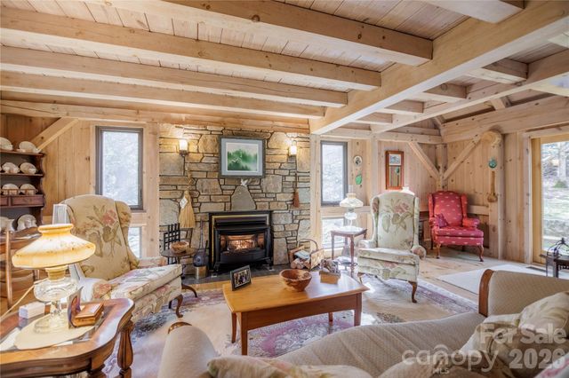 70 Aberdeen Lane, Pisgah Forest, NC 28768