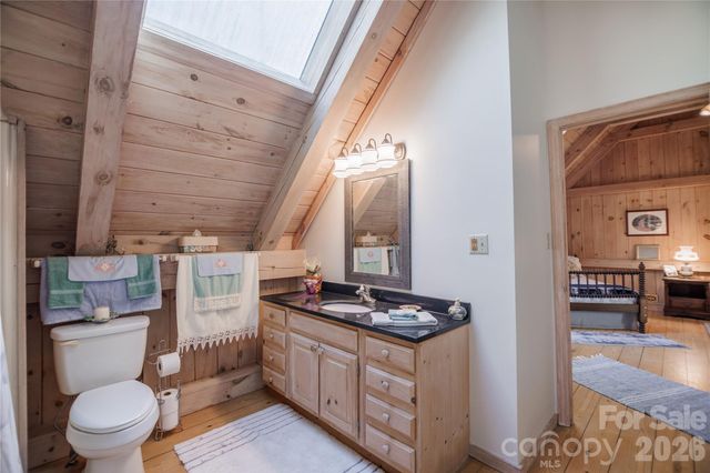 70 Aberdeen Lane, Pisgah Forest, NC 28768