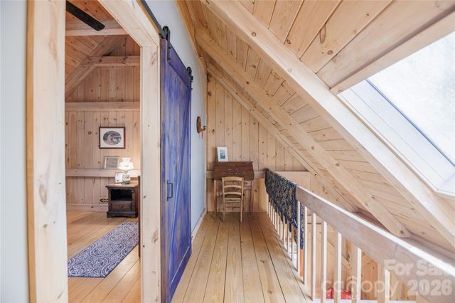 70 Aberdeen Lane, Pisgah Forest, NC 28768