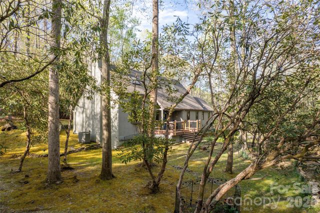 70 Aberdeen Lane, Pisgah Forest, NC 28768