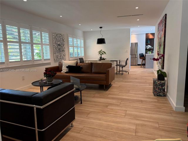 631 Santurce Ave, Coral Gables, FL 33143
