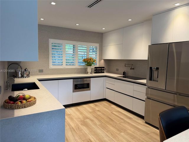 631 Santurce Ave, Coral Gables, FL 33143