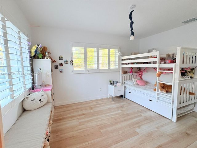 631 Santurce Ave, Coral Gables, FL 33143
