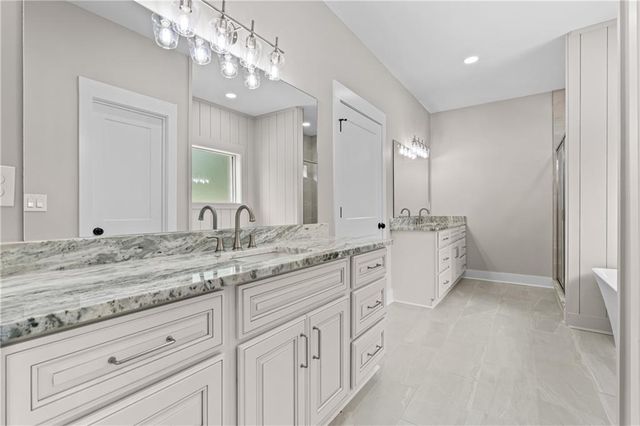 7040 Country Oaks Drive, Irvington, AL 36544