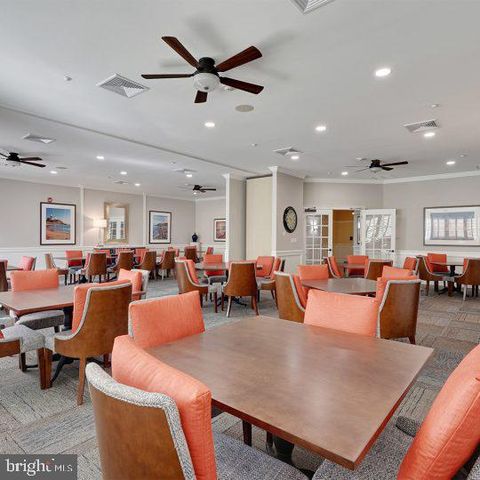15 SUNRISE LN, Barnegat, NJ 08005