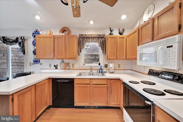 129 GLEN CT, Ephrata, PA 17522