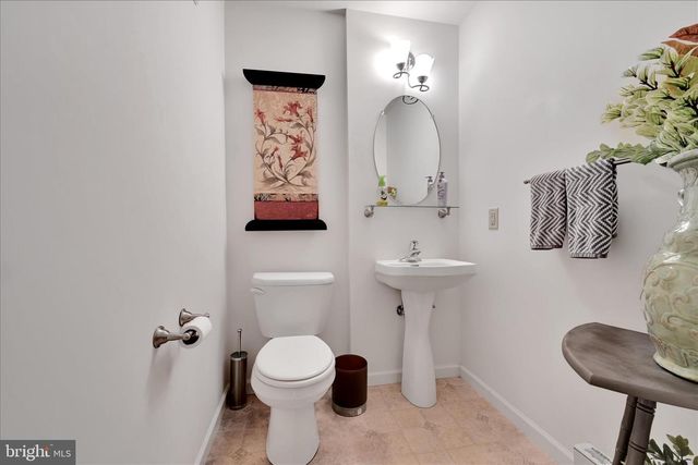 129 GLEN CT, Ephrata, PA 17522