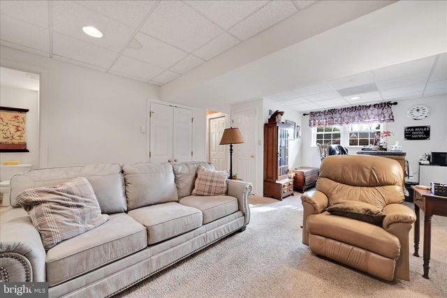 129 GLEN CT, Ephrata, PA 17522