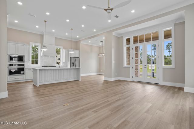 12462 Star Lane, Gulfport, MS 39503