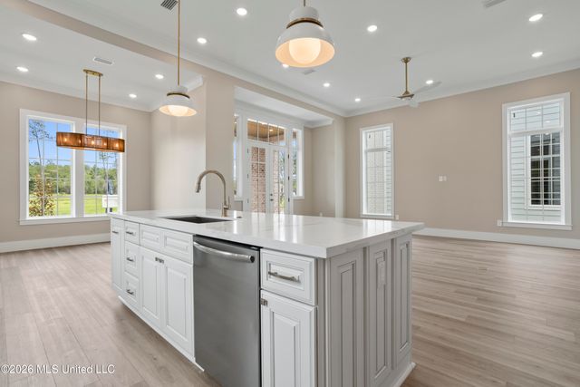 12462 Star Lane, Gulfport, MS 39503