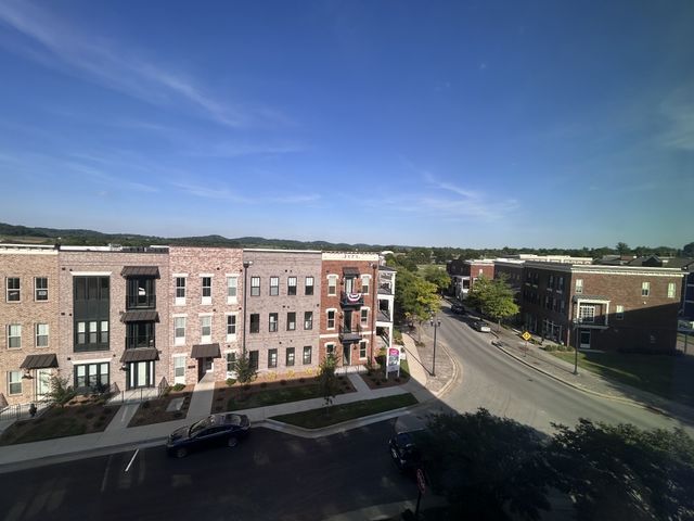 2060 Tollgate Blvd Unit 315, Thompsons Station, TN 37179