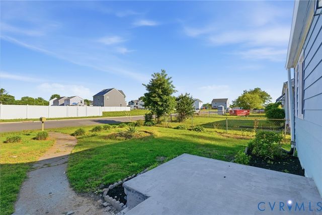5123 Robin Grey Ln, Henrico, VA 23231