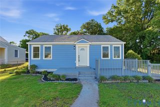 5123 Robin Grey Ln, Henrico, VA 23231