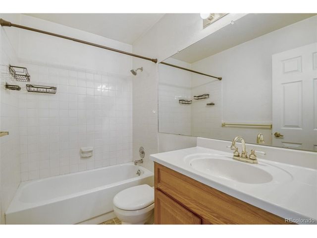 5720 W 71st Ave, Arvada, CO 80003