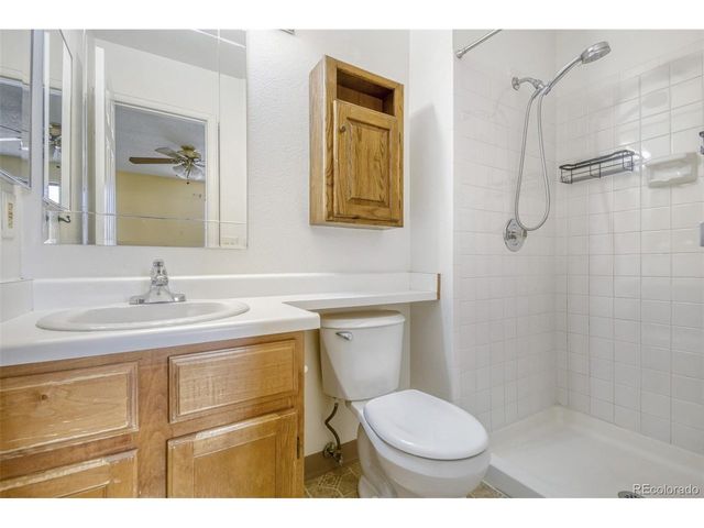 5720 W 71st Ave, Arvada, CO 80003